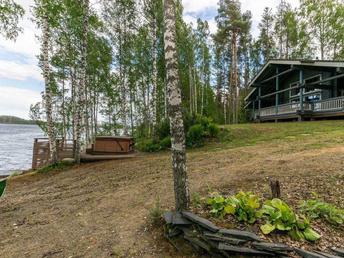 Holiday Home Villa kotikoivu Ristiina Esterno foto