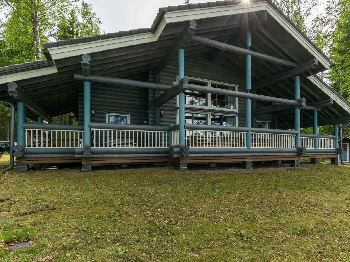 Holiday Home Villa kotikoivu Ristiina Esterno foto