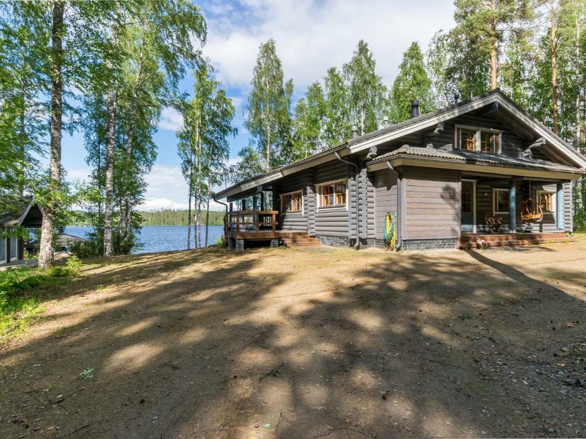 Holiday Home Villa kotikoivu Ristiina Esterno foto